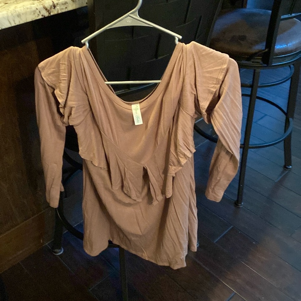 Long sleeve cold shoulder ruffle top